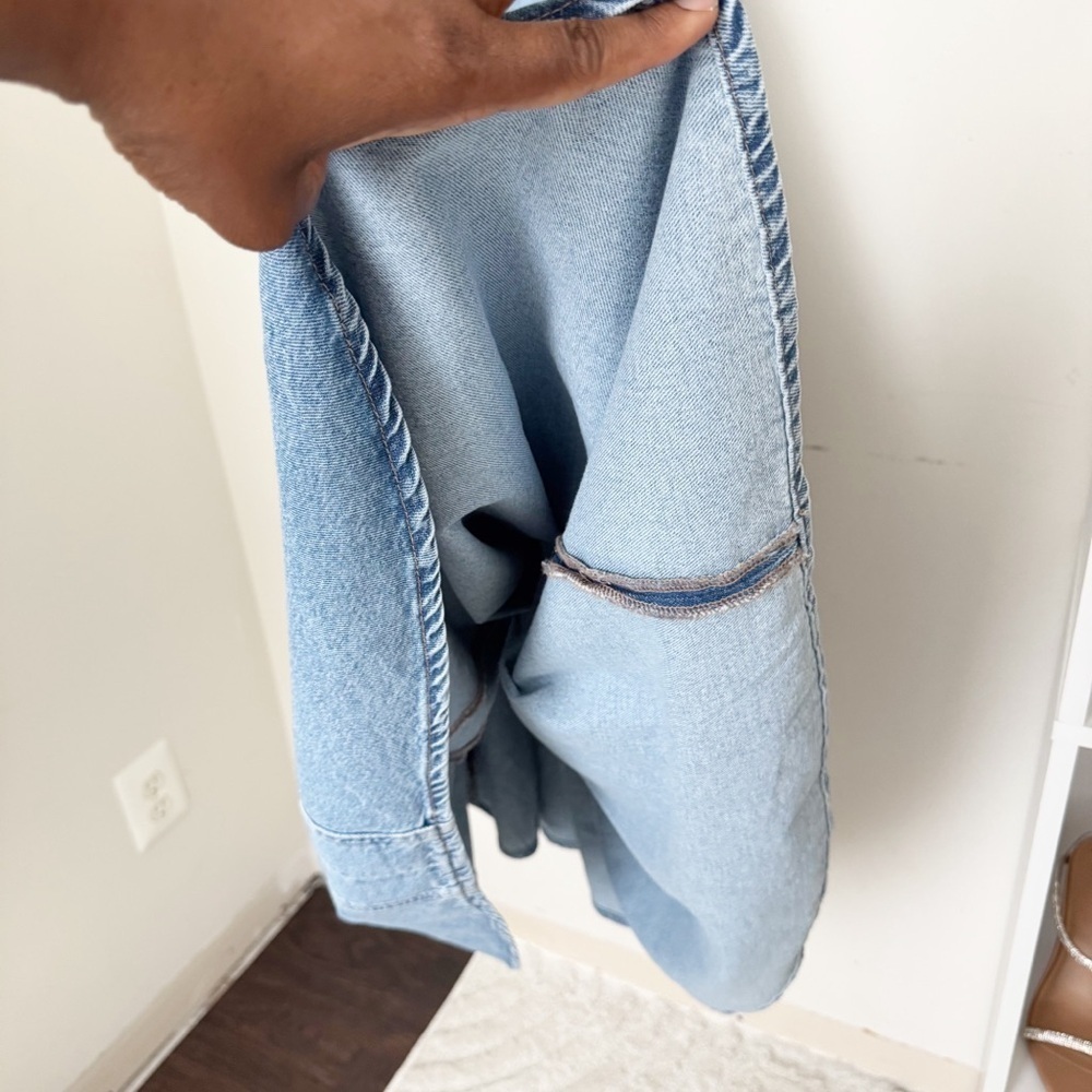 Backless denim dress - Picture 11 of 16